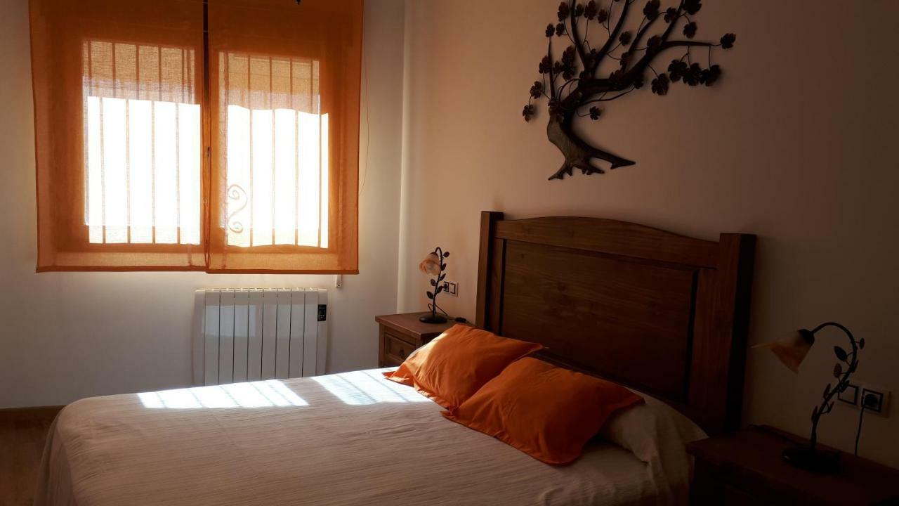 Casa Tere Apartment Orihuela del Tremedal Exterior photo